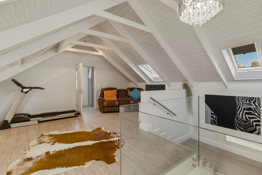 4 Bedroom Property for Sale in Croydon Vineyard Estate Western Cape